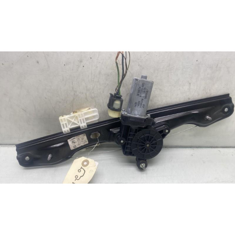 Leve vitre electrique arriere gauche BMW SERIE 1 F20 Photo n°4