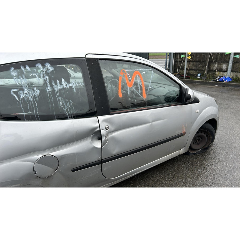 Boitier UCH RENAULT TWINGO 2 Photo n°9