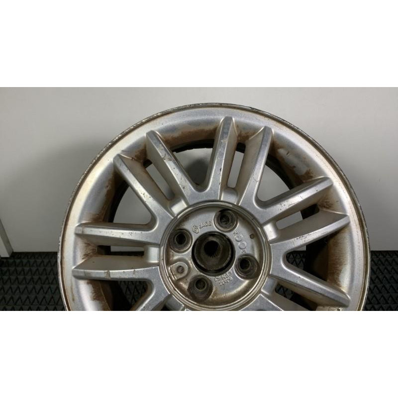 Jante RENAULT CLIO 2 Photo n°3