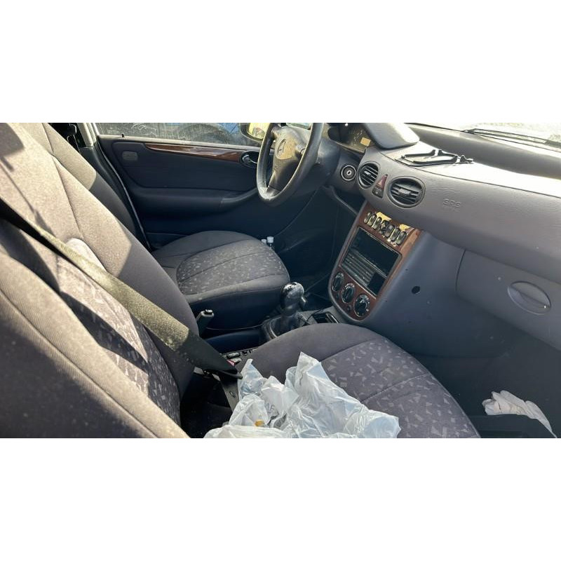 Boitier de prechauffage MERCEDES CLASSE A 168 Photo n°17