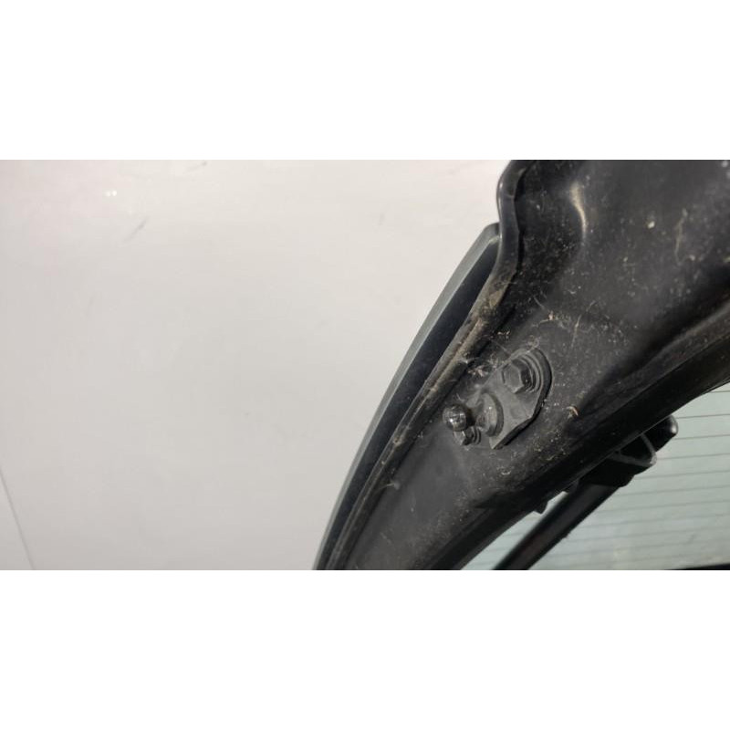 Malle/Hayon arriere KIA SPORTAGE 2 Photo n°8