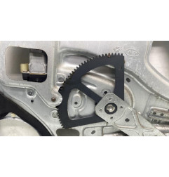 Leve vitre electrique avant gauche KIA SPORTAGE 2