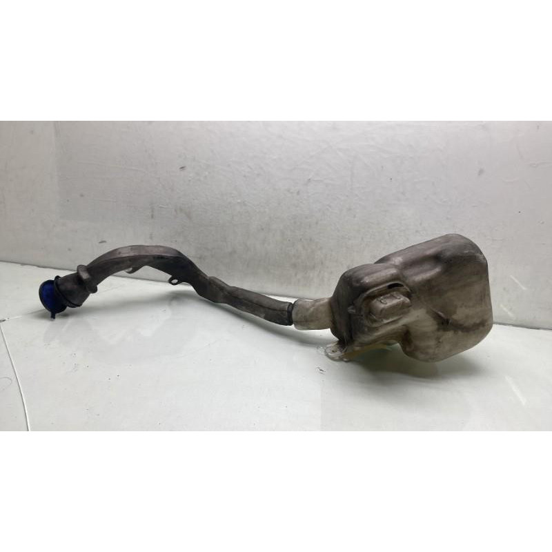 Vase de lave glace PEUGEOT 207 Photo n°3