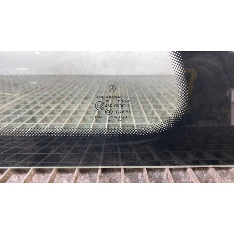 Custode arriere gauche MERCEDES VITO 639 Photo n°2