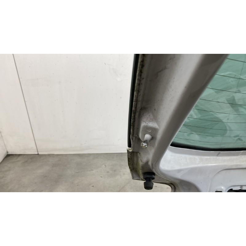 Malle/Hayon arriere SEAT IBIZA 4 Photo n°5