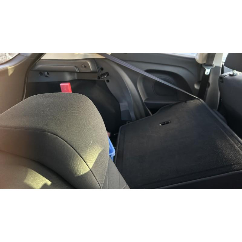 Compresseur clim FORD FIESTA 6 Photo n°11