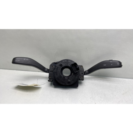 Com (Bloc Contacteur Tournant+Commodo Essuie Glace+Commodo Phare) VOLKSWAGEN POLO 4