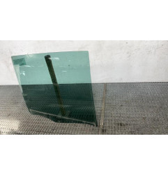Vitre arriere droit RENAULT GRAND MODUS Photo n°1