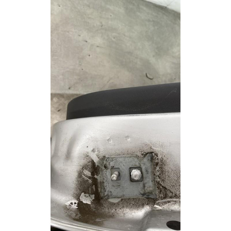 Porte arriere gauche RENAULT CLIO 3 Photo n°4