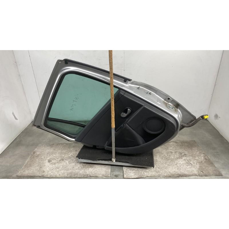 Porte arriere gauche RENAULT CLIO 3 Photo n°5