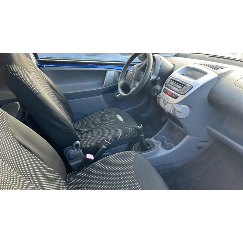 Lunette arriere CITROEN C1 1 Photo n°17
