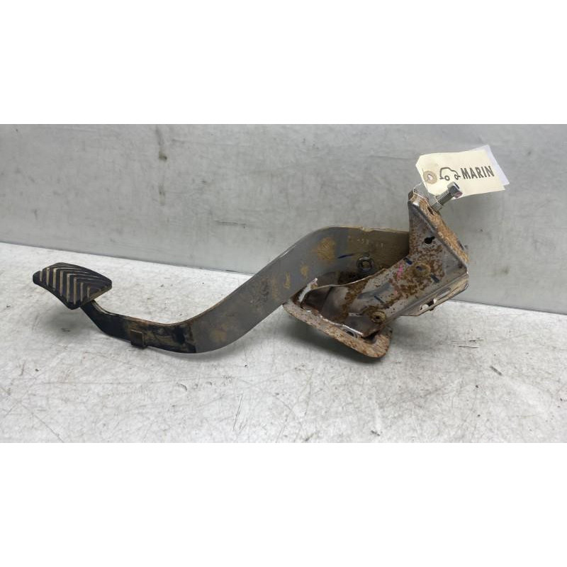 Pedale d'embrayage MITSUBISHI L 200 3 Photo n°3