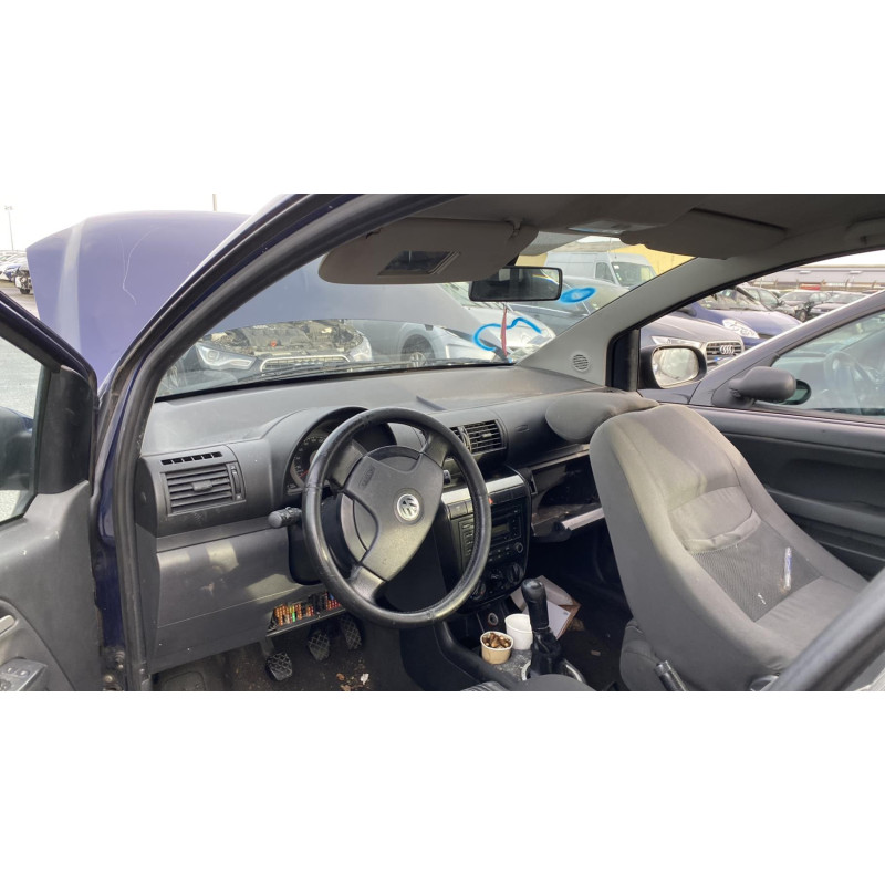 Serrure avant droit VOLKSWAGEN FOX Photo n°12