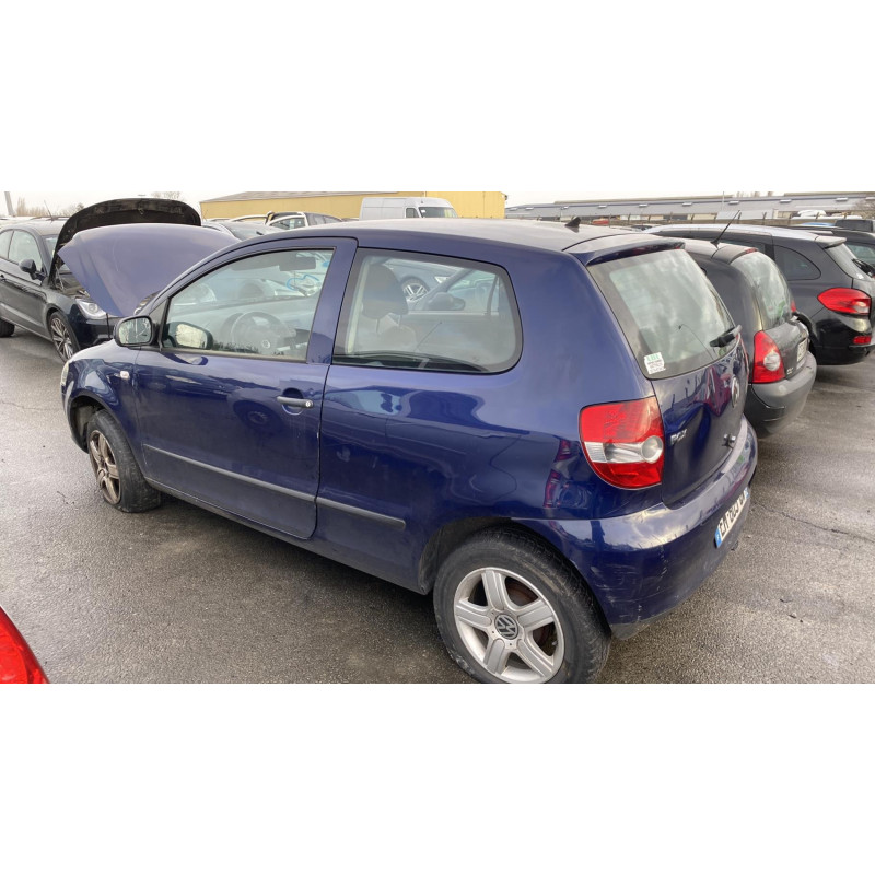 Serrure avant droit VOLKSWAGEN FOX Photo n°20