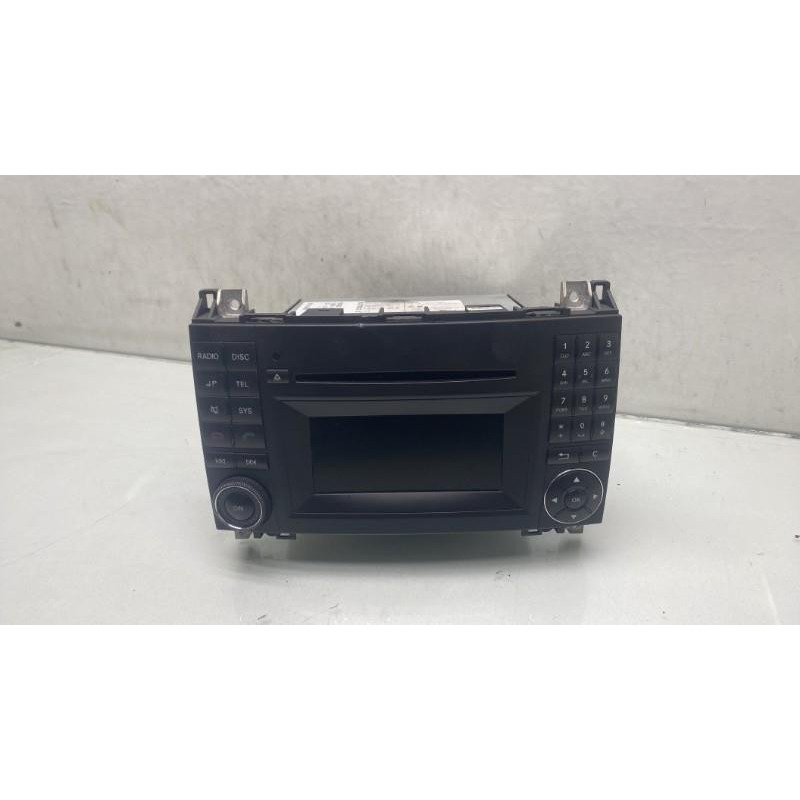 Autoradio d'origine MERCEDES CLASSE A 169 Photo n°1