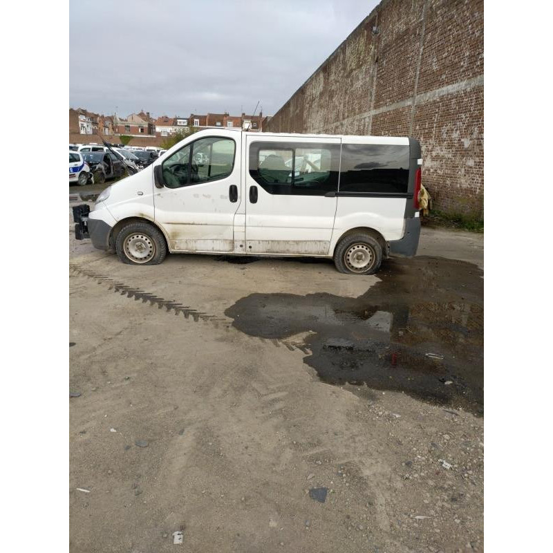 Etrier arriere droit (freinage) RENAULT TRAFIC 2 Photo n°5