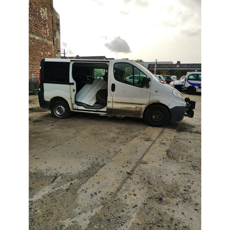 Etrier arriere droit (freinage) RENAULT TRAFIC 2 Photo n°13