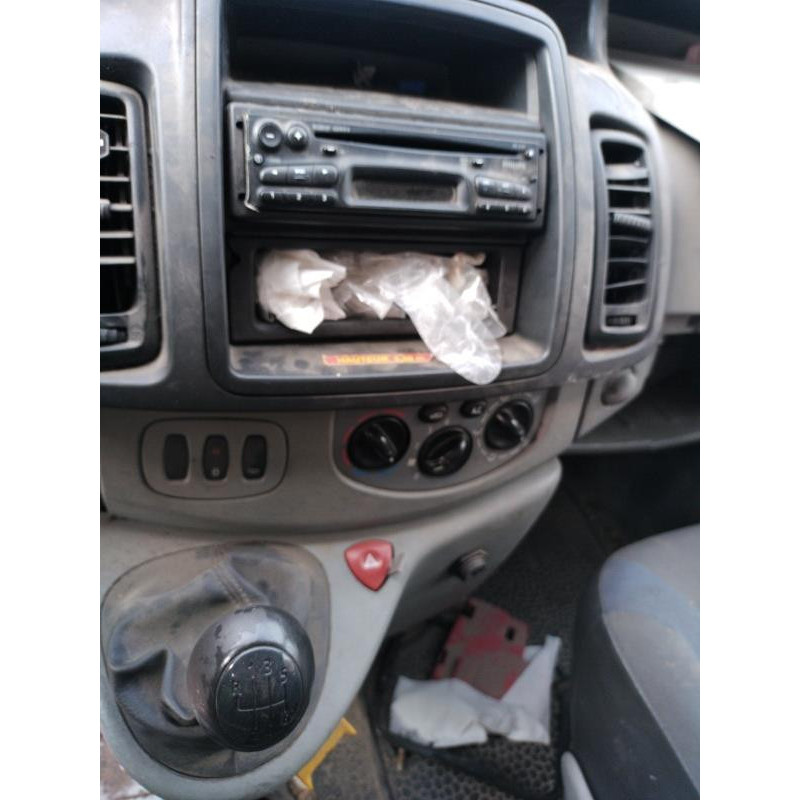 Etrier arriere droit (freinage) RENAULT TRAFIC 2 Photo n°14