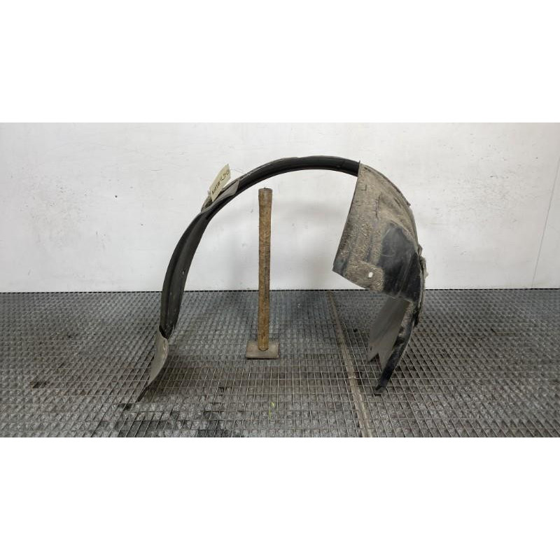 Pare boue avant gauche PEUGEOT 607 Photo n°4