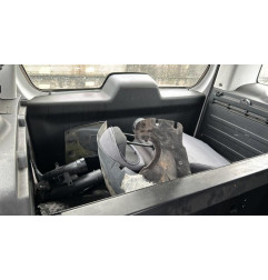 Pare boue arriere droit PEUGEOT PARTNER 2