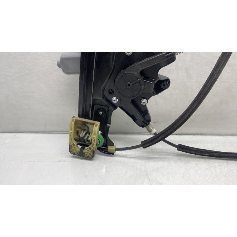 Leve vitre electrique avant droit FORD C-MAX 2 Photo n°3
