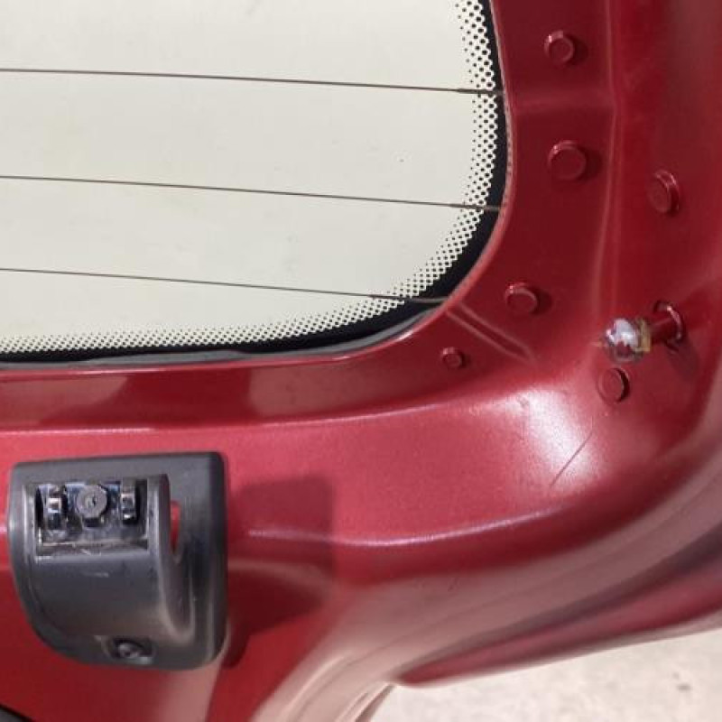 Malle/Hayon arriere RENAULT TWINGO 2 Photo n°13