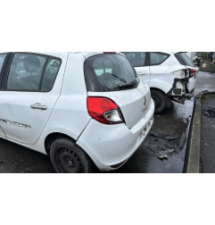 Calculateur moteur RENAULT CLIO 3