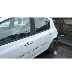 Calculateur moteur RENAULT CLIO 3