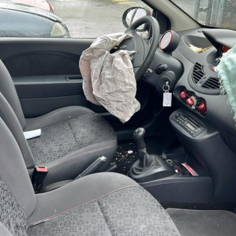 Malle/Hayon arriere RENAULT TWINGO 2 Photo n°20