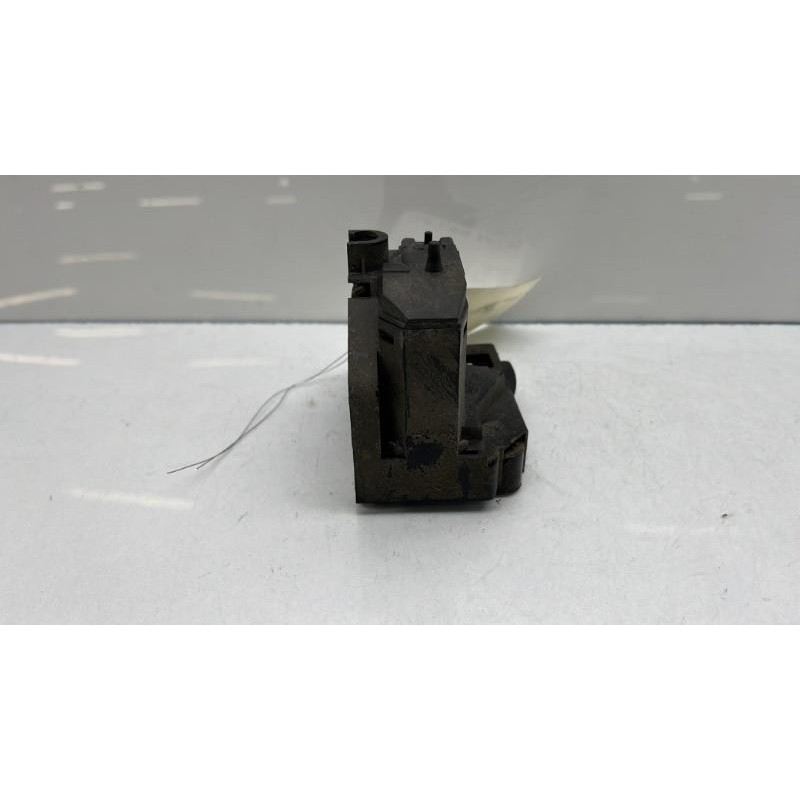 Serrure avant droit RENAULT SCENIC 1 Photo n°4