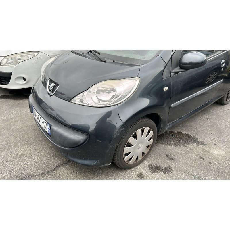 Feu arriere principal gauche (feux) PEUGEOT 107 Photo n°4