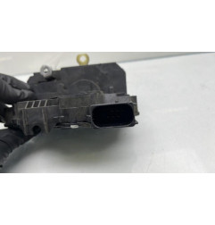 Serrure avant droit FIAT GRANDE PUNTO