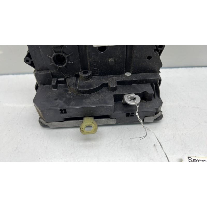 Serrure avant droit FIAT GRANDE PUNTO Photo n°4