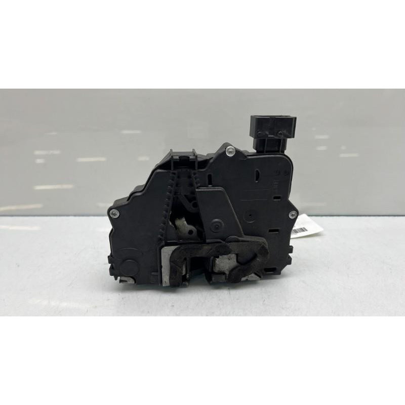 Serrure avant droit FIAT GRANDE PUNTO Photo n°7