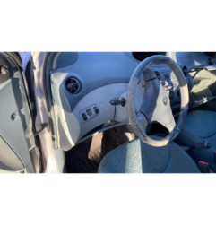 Serrure avant droit TOYOTA YARIS 1