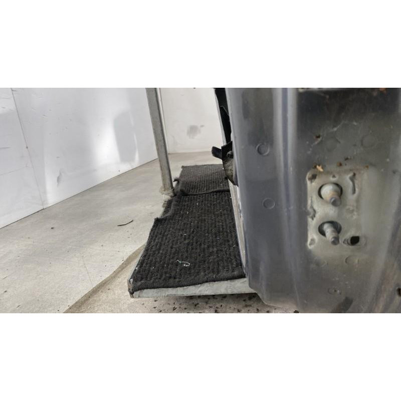 Porte avant gauche RENAULT MEGANE 2 Photo n°6