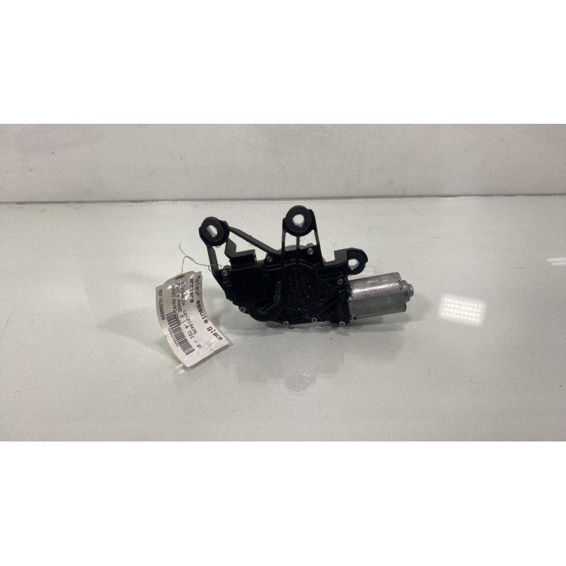 Moteur essuie glace arriere VOLKSWAGEN POLO 4 Photo n°4