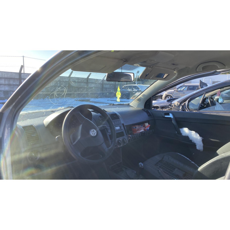 Moteur essuie glace arriere VOLKSWAGEN POLO 4 Photo n°5