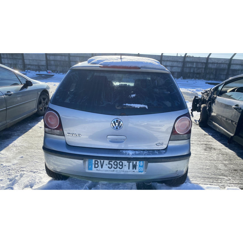 Moteur essuie glace arriere VOLKSWAGEN POLO 4 Photo n°16