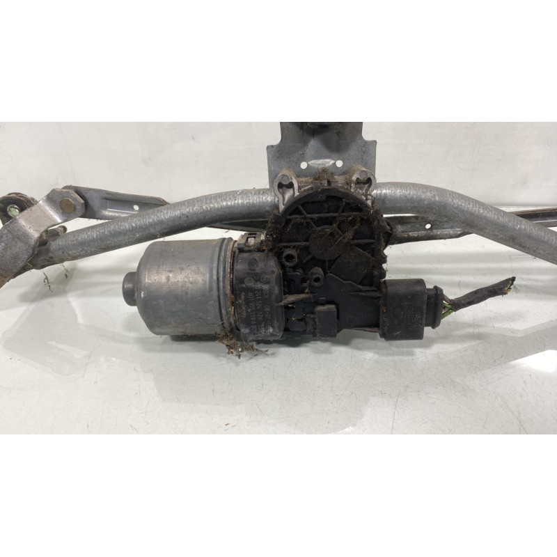 Moteur essuie glace avant VOLKSWAGEN POLO 4 Photo n°3