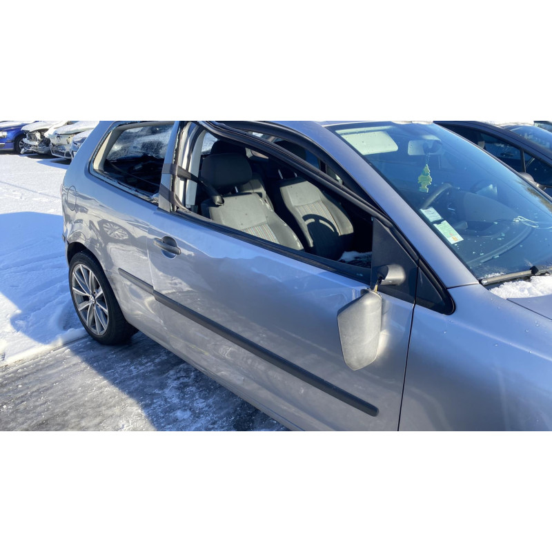 Moteur essuie glace avant VOLKSWAGEN POLO 4 Photo n°10