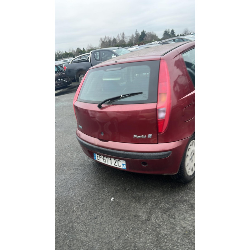 Pare choc avant FIAT PUNTO 2 Photo n°9
