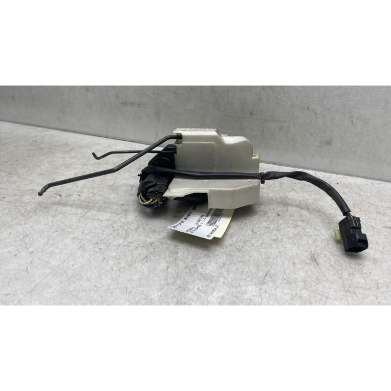 Serrure avant gauche HYUNDAI GETZ Photo n°4