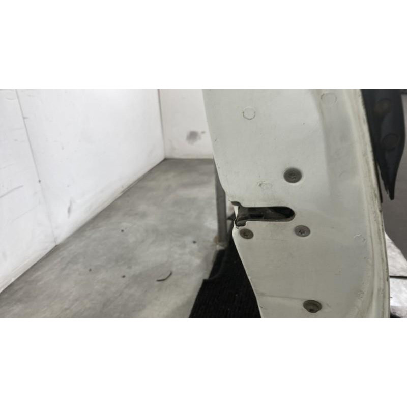 Porte avant droit PEUGEOT 205 Photo n°7