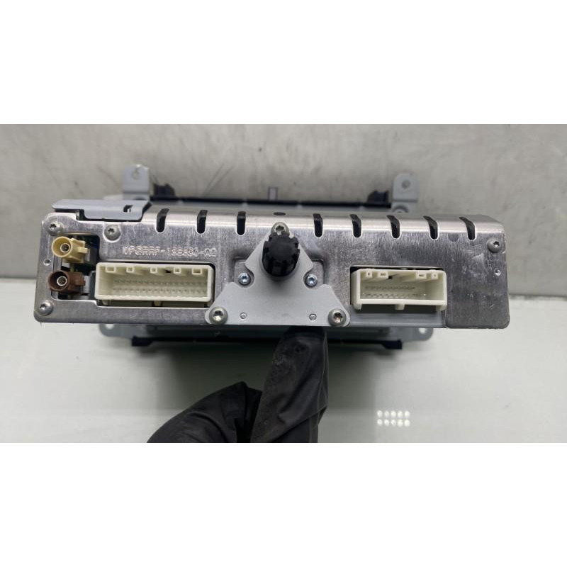 Autoradio d'origine RENAULT CLIO 4 Photo n°2