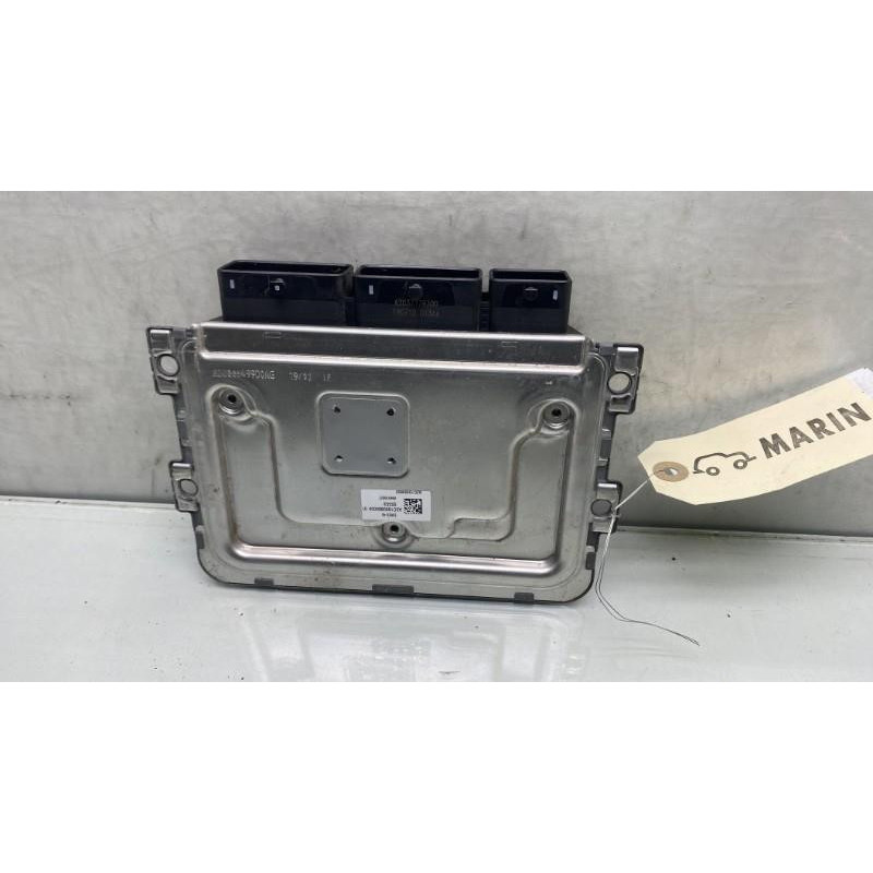 Calculateur moteur RENAULT CLIO 4 Photo n°1