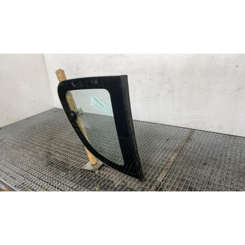 Custode arriere droit MITSUBISHI L 200 3 Photo n°3