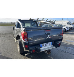 Trappe d'essence MITSUBISHI L 200 3