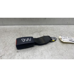 Attache ceinture arriere droit MITSUBISHI L 200 3