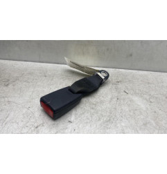 Attache ceinture arriere gauche MITSUBISHI L 200 3 Photo n°1